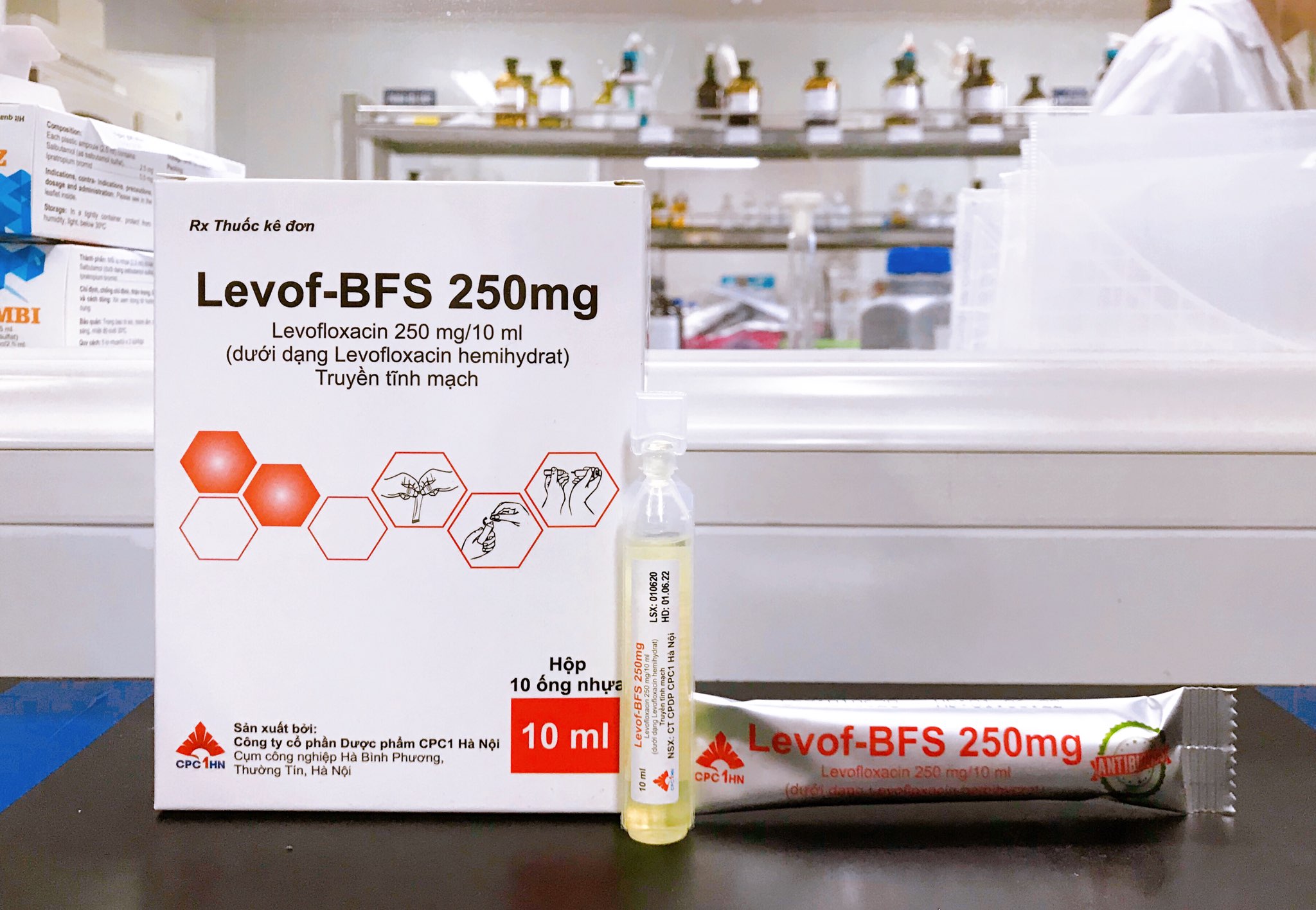 Levof-BFS 500mg - Hộp 10 ống 10ml 