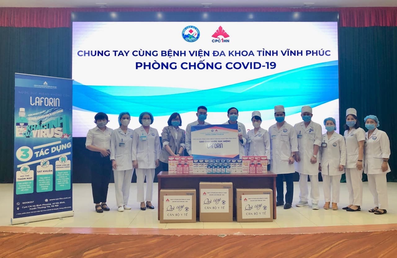 CPC1 HÀ NỘI TRAO TẶNG NƯỚC SÚC MIỆNG CHO CÁC BỆNH VIỆN TUYẾN ĐẦU TỈNH VĨNH PHÚC