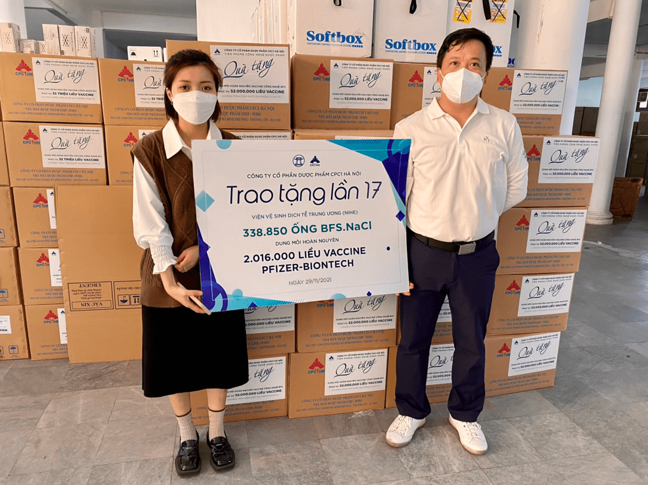 CPC1 HÀ NỘI TIẾP TỤC TRAO TẶNG DUNG MÔI BFS-NACL 0.9% LẦN THỨ 17