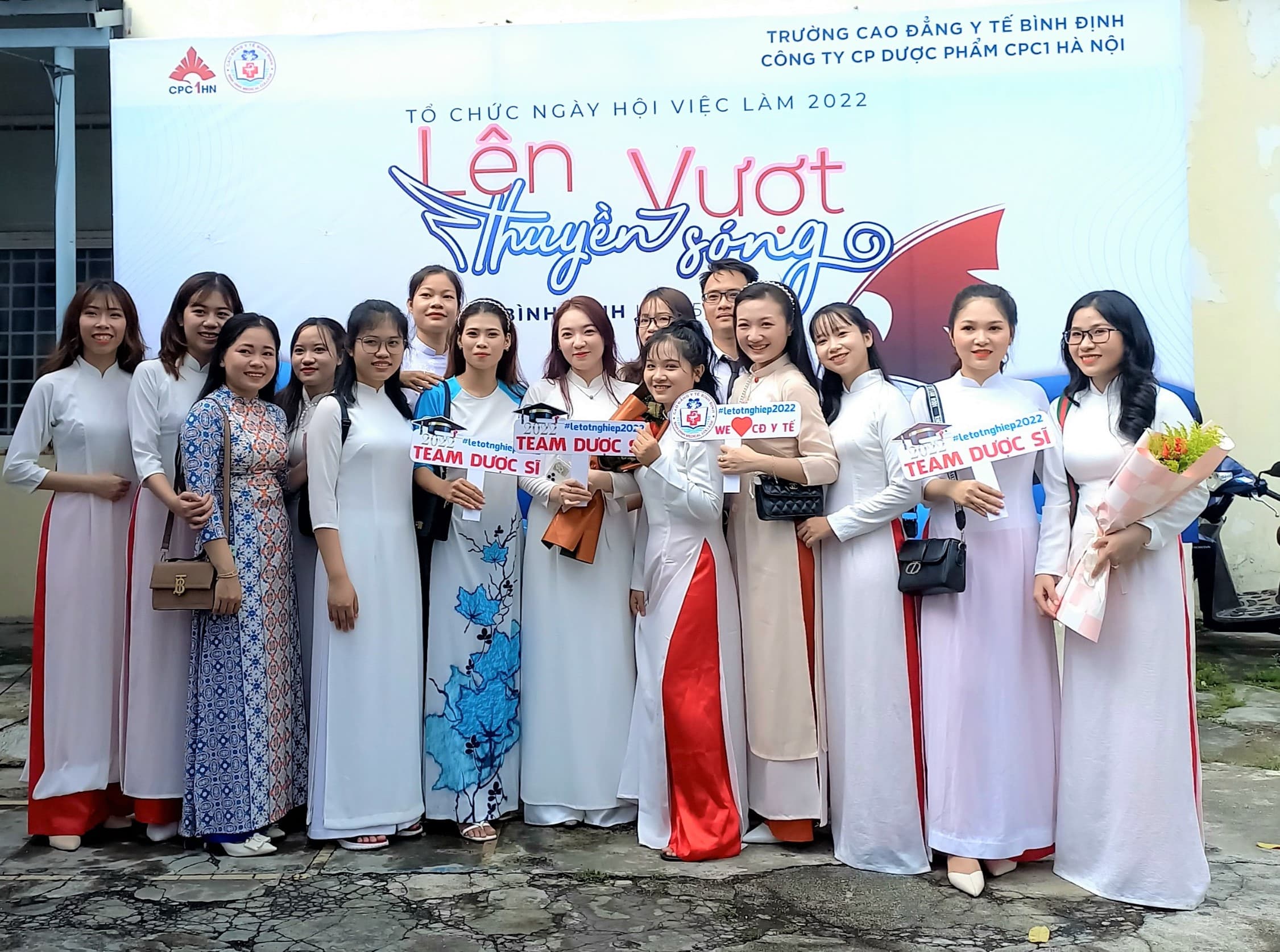 CPC1 HÀ NỘI THAM DỰ “NGÀY HỘI VIỆC LÀM 2022” TẠI TRƯỜNG CAO ĐẲNG Y TẾ BÌNH ĐỊNH