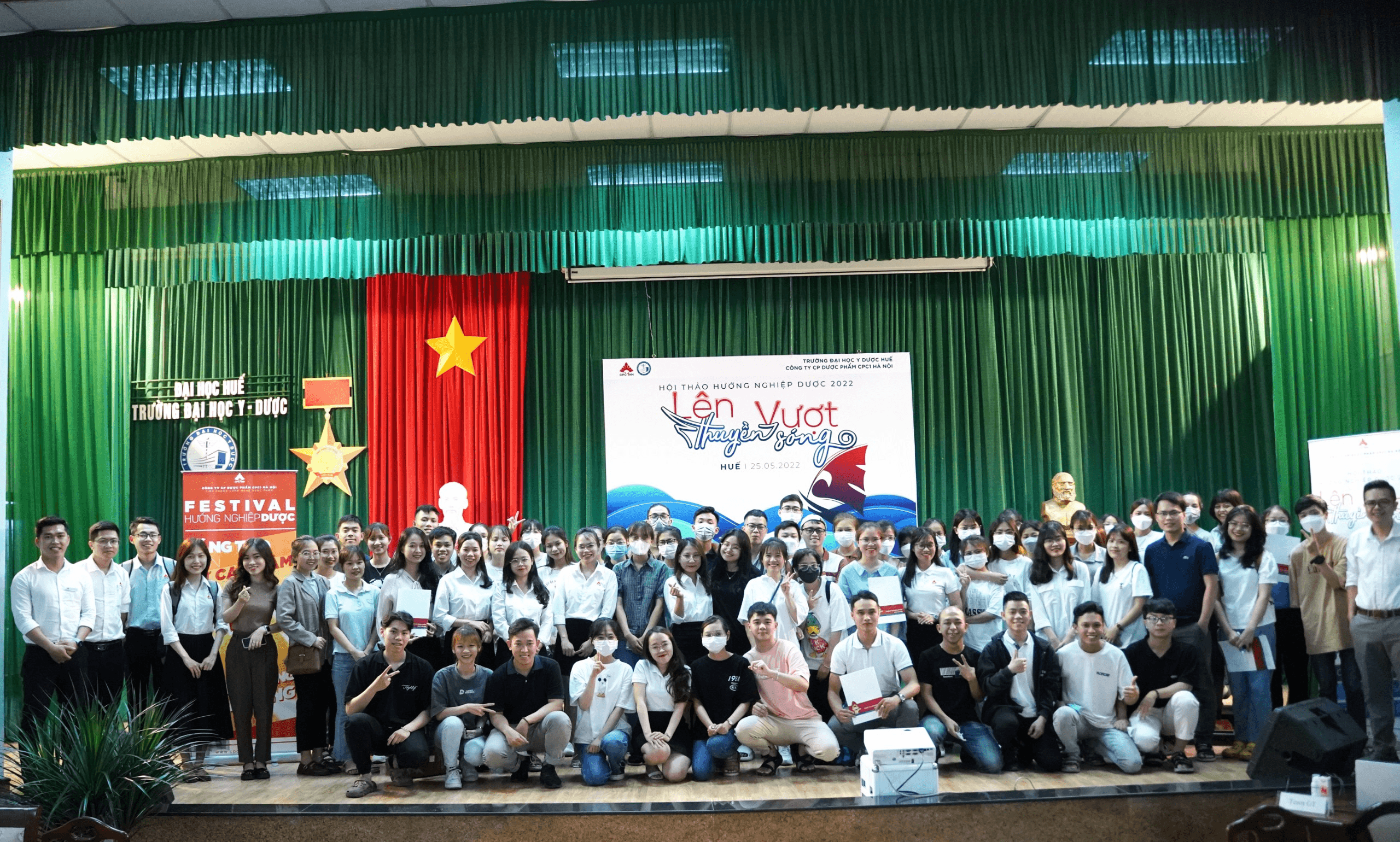 HÀNH TRÌNH TIẾP THEO CỦA CHUỖI HƯỚNG NGHIỆP DƯỢC 2022 - LÊN THUYỀN VƯỢT SÓNG