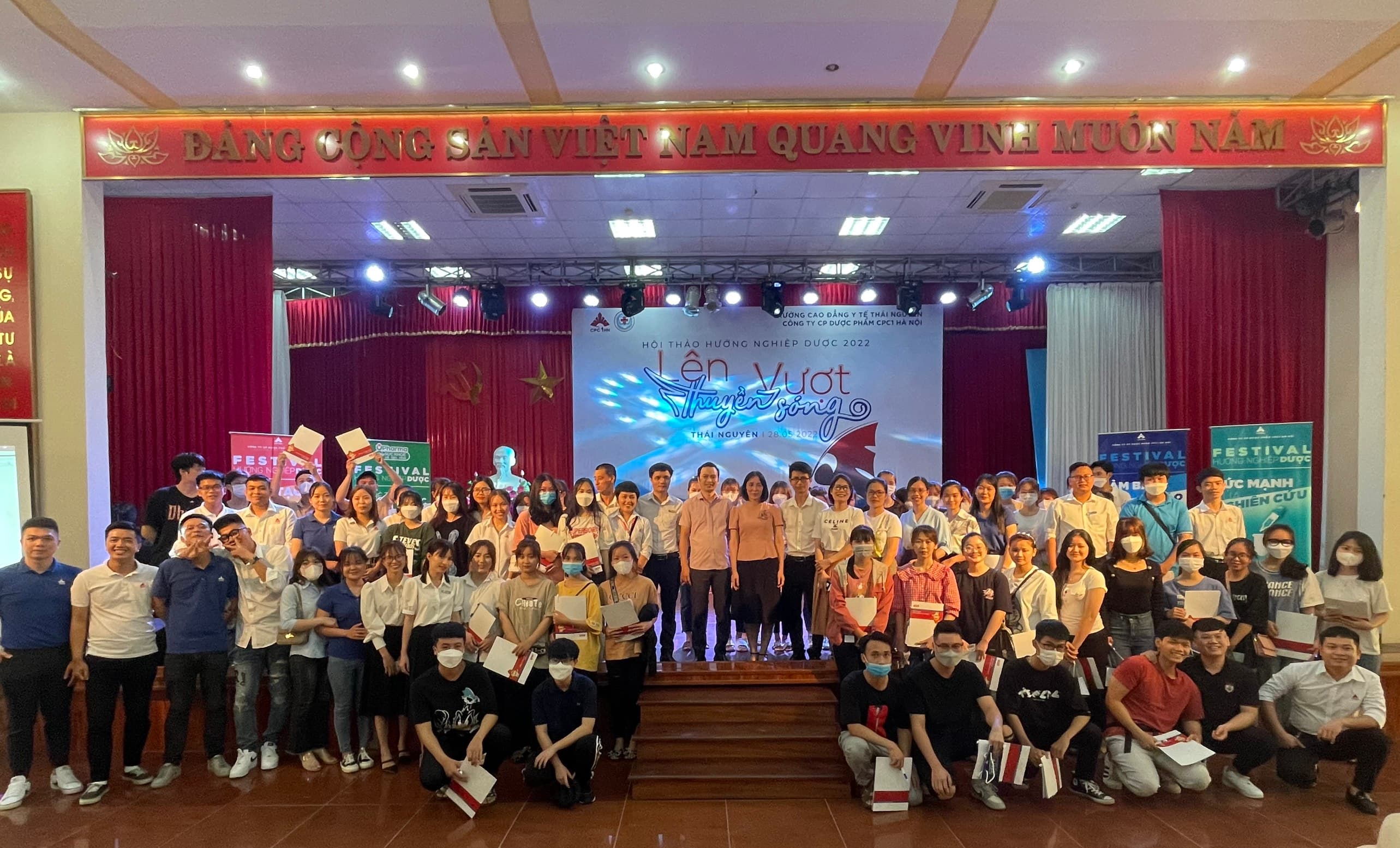ĐIỂM DỪNG CHÂN TIẾP THEO TRONG CHUỖI HÀNH TRÌNH LÊN THUYỀN VƯỢT SÓNG - TRƯỜNG CAO ĐẲNG Y TẾ THÁI NGUYÊN