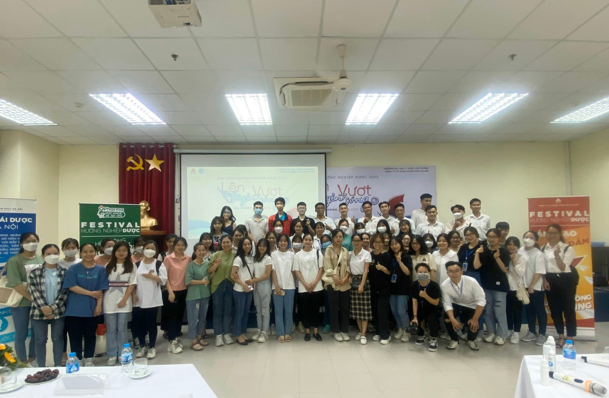CPC1 HÀ NỘI TIẾP NỐI HÀNH TRÌNH CHUỖI HỘI THẢO HƯỚNG NGHIỆP DƯỢC 2022 - LÊN THUYỀN VƯỢT SÓNG