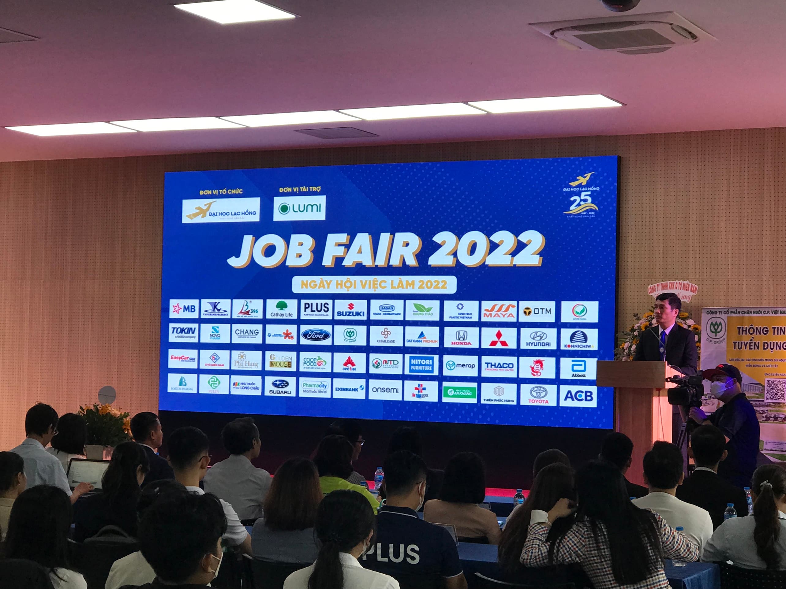 CPC1 HÀ NỘI THAM DỰ NGÀY HỘI VIỆC LÀM 2022 - LHU JOB FAIR 2022 TẠI TRƯỜNG ĐẠI HỌC LẠC HỒNG
