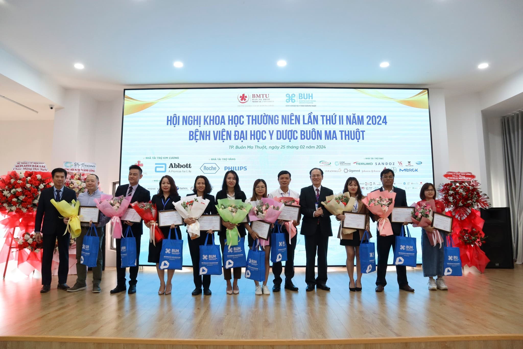 CPC1 HÀ NỘI ĐỒNG HÀNH CÙNG HỘI NGHỊ KHOA HỌC BỆNH VIỆN ĐẠI HỌC Y DƯỢC BUÔN MA THUỘT