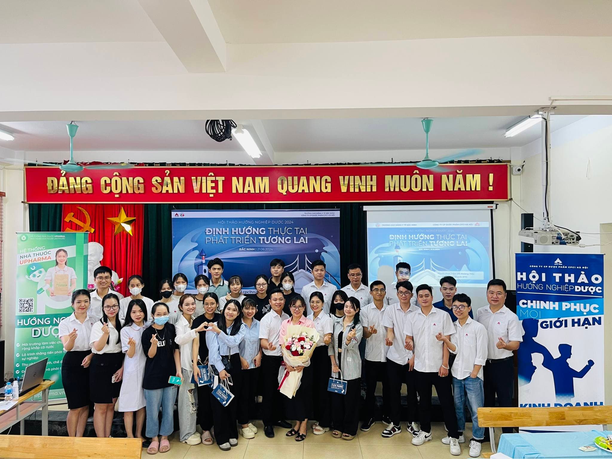 DẤU ẤN HƯỚNG NGHIỆP DƯỢC CPC1 HÀ NỘI BÙNG NỔ TẠI QUÊ HƯƠNG QUAN HỌ - BẮC NINH