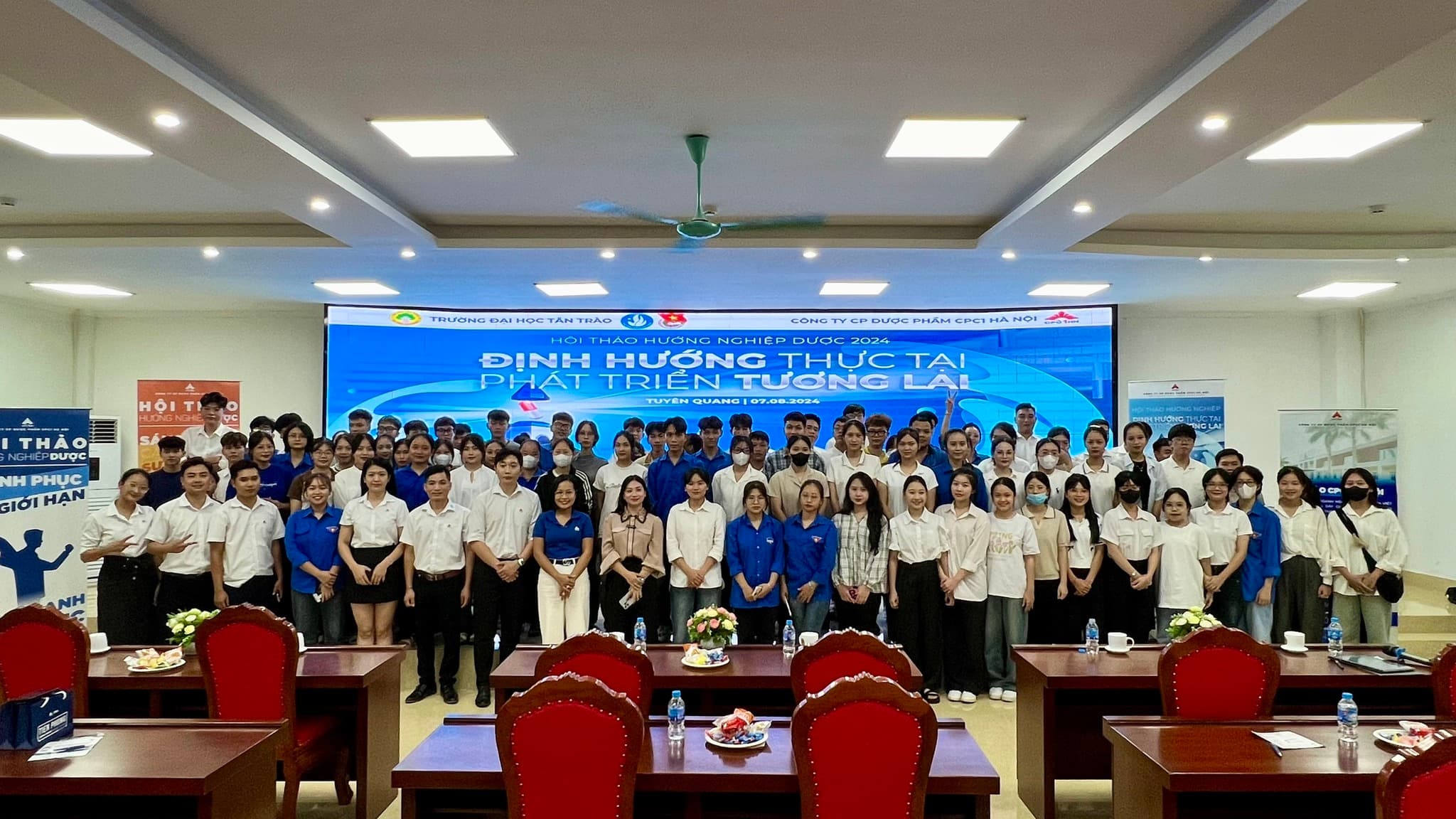 CHUỖI HÀNH TRÌNH HƯỚNG NGHIỆP DƯỢC 2024 CPC1 HÀ NỘI ĐÃ ĐẾN VỚI ĐẠI HỌC TÂN TRÀO