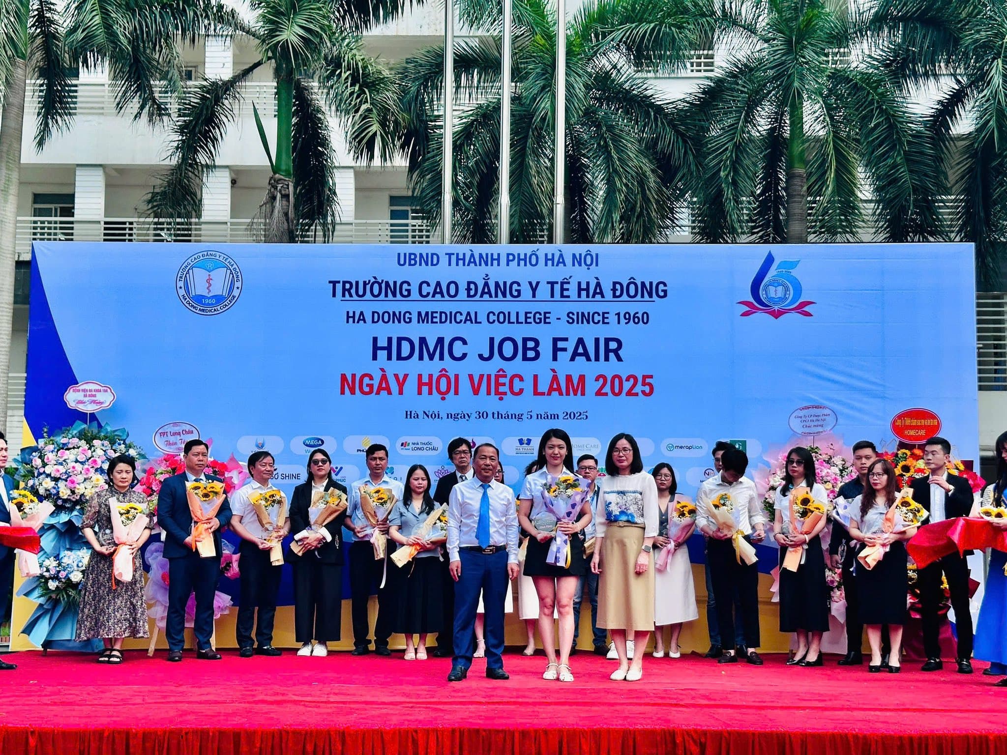 MỞ LỐI TƯƠNG LAI – CPC1 HÀ NỘI ĐỒNG HÀNH CÙNG SINH VIÊN TẠI HDMC JOB FAIR 2025