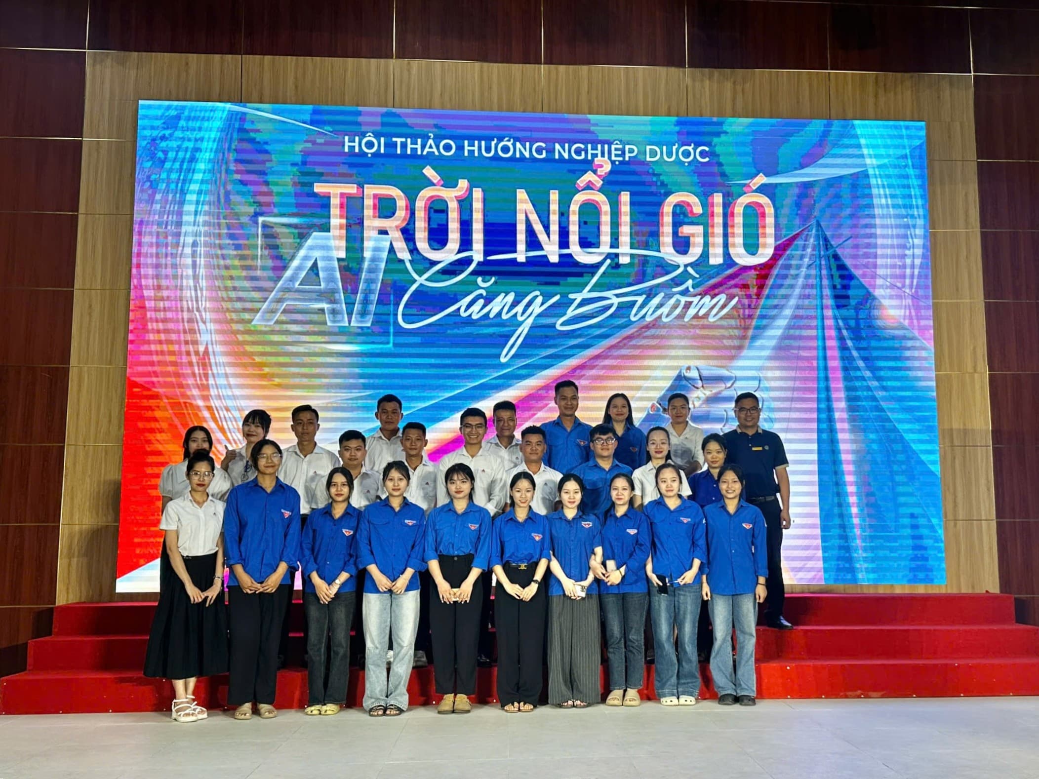 CPC1 HÀ NỘI ĐỒNG HÀNH CÙNG SINH VIÊN Y TẾ HÀ TĨNH TRONG HÀNH TRANG NGHỀ NGHIỆP