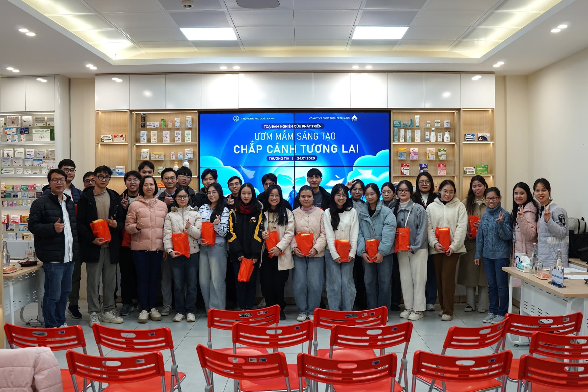 CPC1 HÀ NỘI – BỀN BỈ ƯƠM MẦM R&D, ĐỒNG HÀNH CÙNG SINH VIÊN DƯỢC TRÊN HÀNH TRÌNH NGHỀ NGHIỆP