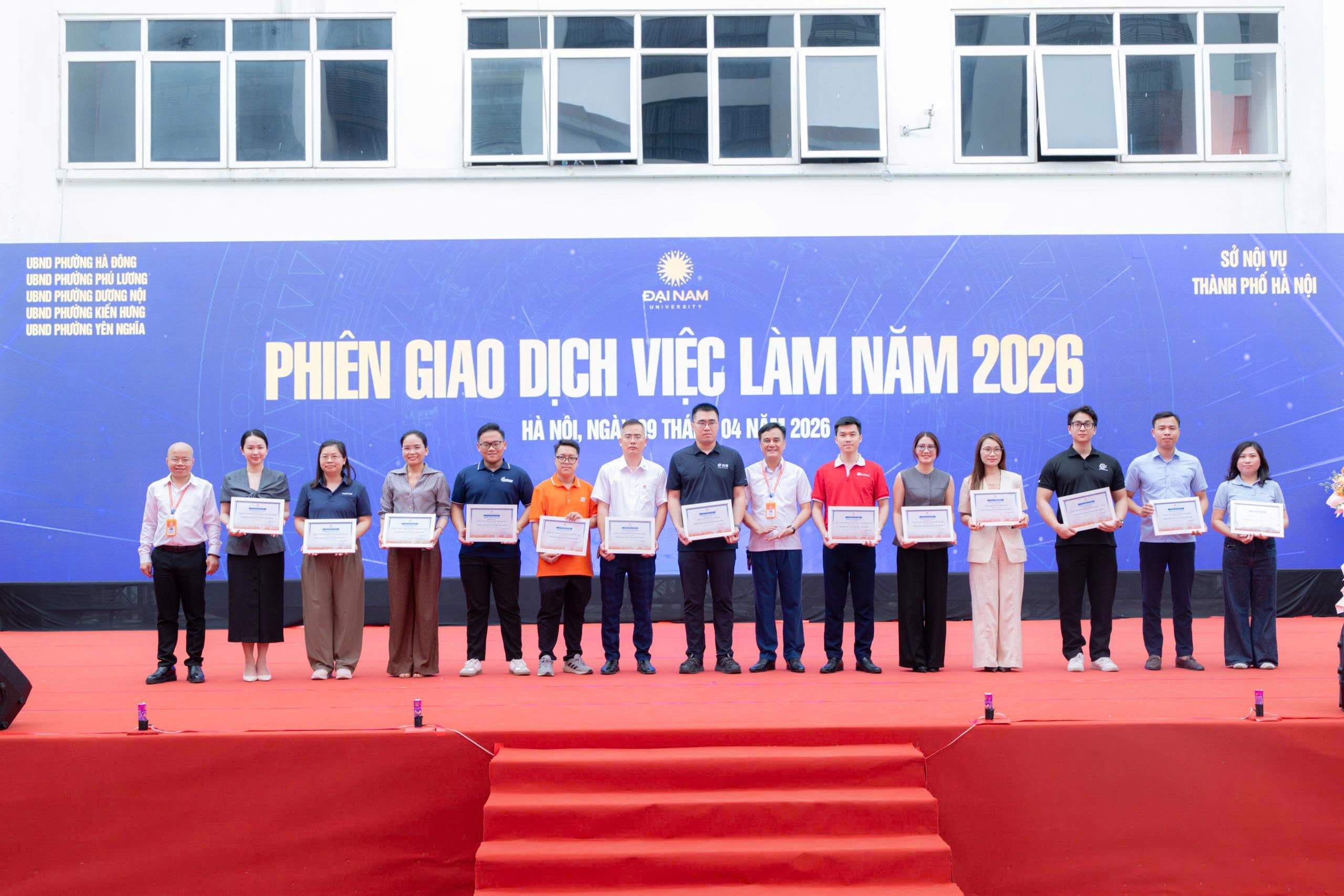 CPC1 HÀ NỘI CHÁY HẾT MÌNH TẠI PHIÊN GIAO DỊCH VIỆC LÀM ĐẠI HỌC ĐẠI NAM 2026