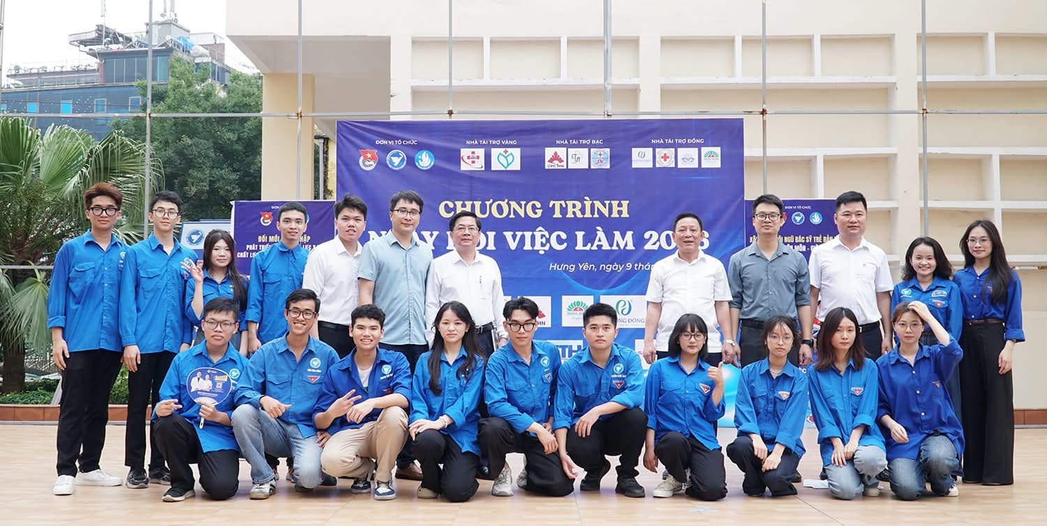 CHUỖI SỰ KIỆN HƯỚNG NGHIỆP DÀNH CHO SINH VIÊN KHỐI NGÀNH Y DƯỢC CÙNG CPC1 HÀ NỘI